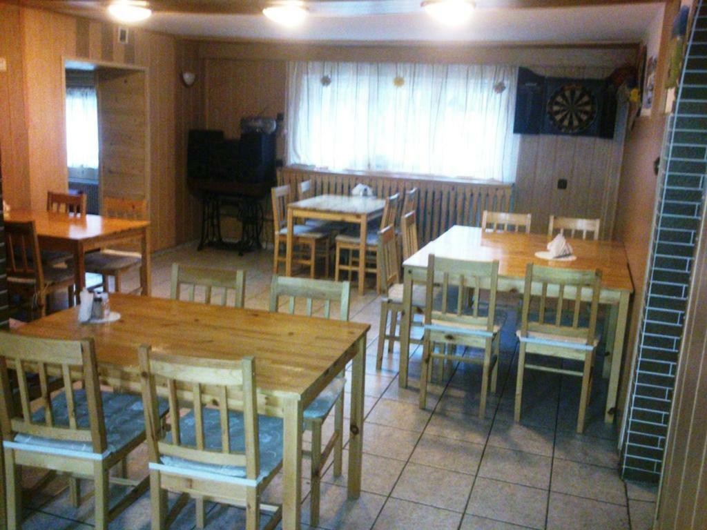 Domlesny Hotel Kiczora Luaran gambar
